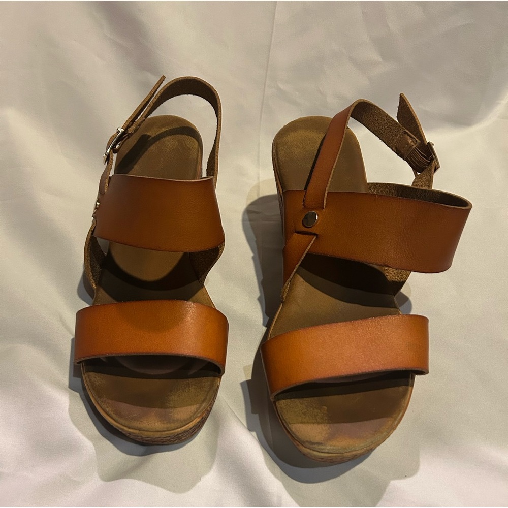 Women's Brown Leather Sandals